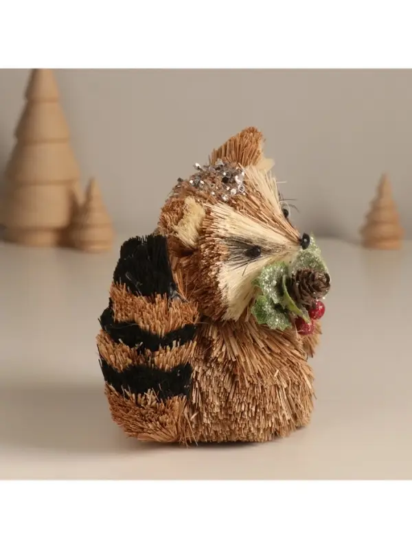 Фигурка новогодняя &laquo;Енотик с новогодними веточками&raquo;, 7&times;10&times;11 см