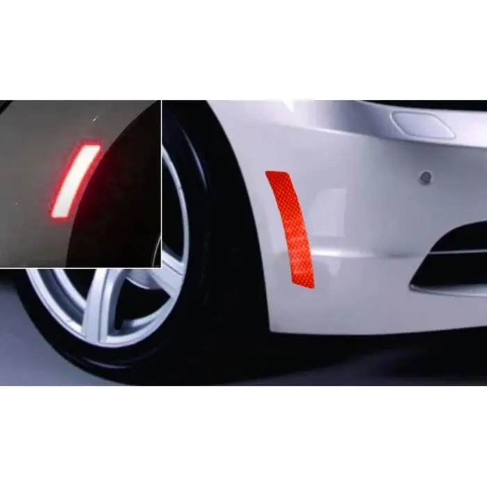 Наклейка на авто, светоотражающая, 13.5×2.5 см, красный, набор 2 шт. Наклейка на авто, светоотражающая, 13.5×2.5 см, красный, набор 2 шт.