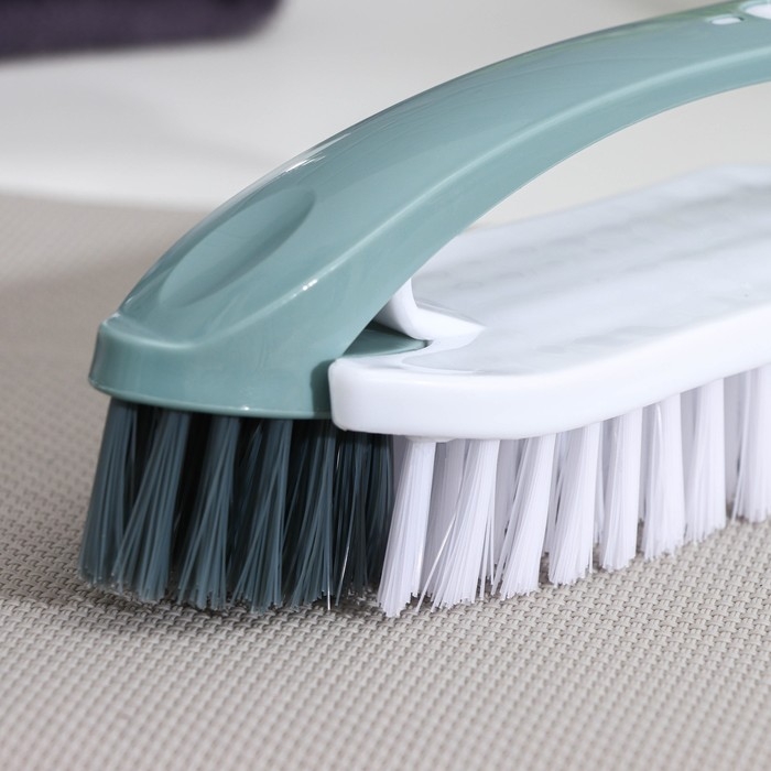 Щётка - утюжок двойная Доляна «Трансформер», 15,5×5,5 см, цвет МИКС Щётка - утюжок двойная Доляна «Трансформер», 15,5×5,5 см, цвет МИКС