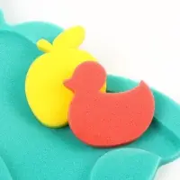 Подкладка для купания макси &laquo;Мишка&raquo;, зелёная, 55&times;30&times;6 см