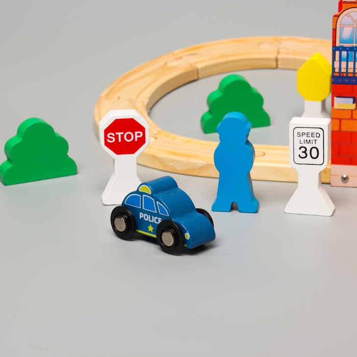 Железная дорога «Путешествие», 36 деталей, 24 × 18,5 × 13,5 см Железная дорога «Путешествие», 36 деталей, 24 × 18,5 × 13,5 см