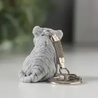 Брелок "Тигренок сидящий 2", 3,7см