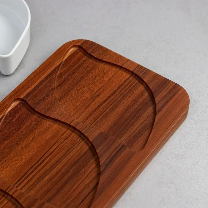 Блюдо «Королевское», фарфор, Иран Блюдо «Королевское», фарфор, Иран