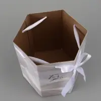 Коробка подарочная складная &laquo;Для тебя&raquo;, 17&times;14.8&times;19.5 см, шестигранник