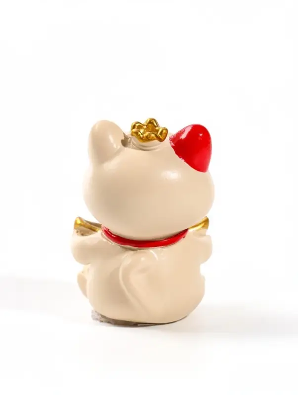 Фигурка &laquo;Манэки-нэко с монетой/слитком&raquo;, набор 4 шт. 3.7&times;3.7&times;5.3 см