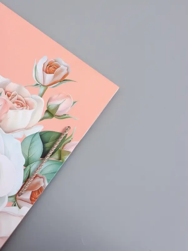 Пакет подарочный ламинированный "Цветочное признание" 26 х 12 х 32 см