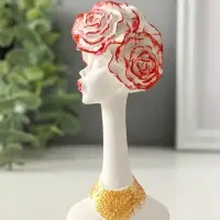 Фигура "Дама" размер 13х5 см, цвет белый с росписью, гипс Фигура "Дама" размер 13х5 см, цвет белый с росписью, гипс