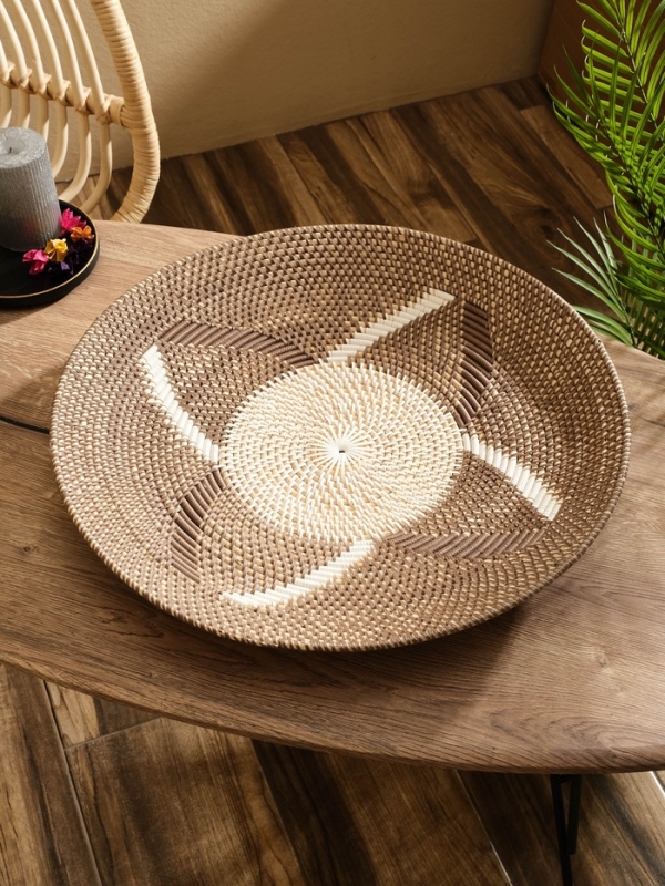 Тарелка декоративная плетеная ротанг "Узор 1", 50х50х5 см
