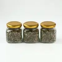 Подарочный набор новогодний &laquo;Золотая коллекция&raquo; варенье с шишками, крем-мед 2 шт, чай в банке 3 шт