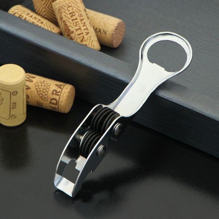 Открывашка с ножеточкой Доляна, 14 см, цвет хромированный Открывашка с ножеточкой Доляна, 14 см, цвет хромированный