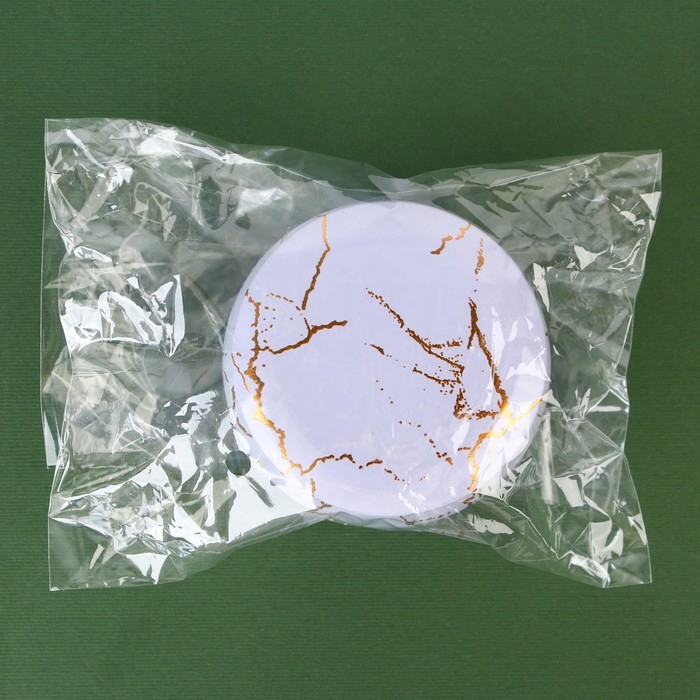 Ароматическая свеча из пчелиного воска «Тайны света», аромат морской бриз, 6 х 6 х 4 см. Ароматическая свеча из пчелиного воска «Тайны света», аромат морской бриз, 6 х 6 х 4 см.