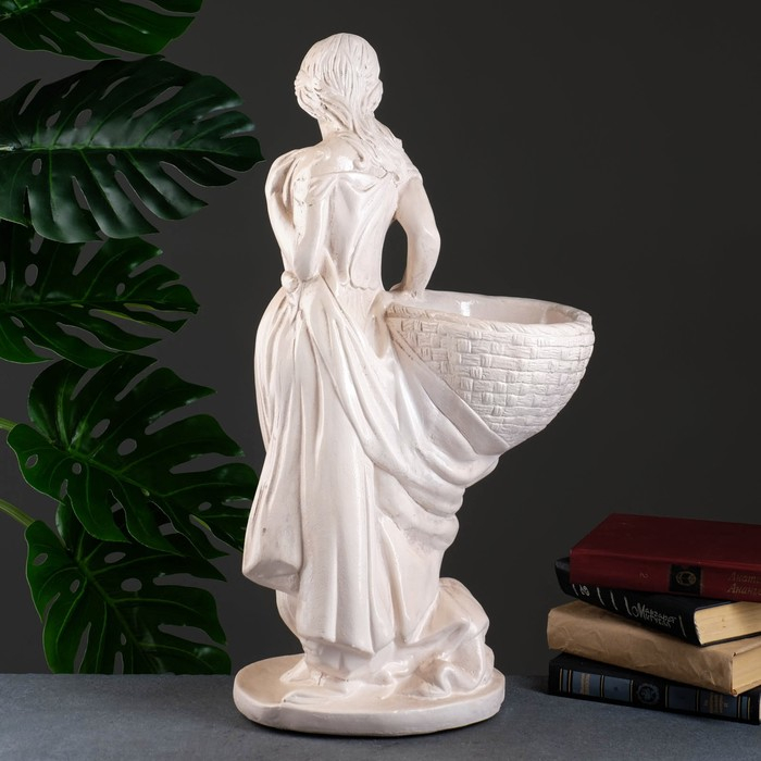 Фигура с кашпо Фигура с кашпо "Девушка с корзиной" состаренный, 1л / 30х64х32см