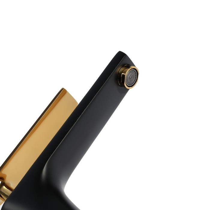 Смеситель для раковины ZEIN Z3874, однорычажный, высота излива 12 см, латунь, черный/gold Смеситель для раковины ZEIN Z3874, однорычажный, высота излива 12 см, латунь, черный/gold