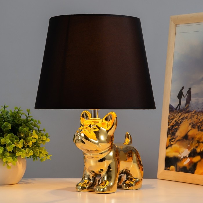 Настольная лампа Настольная лампа "Бернард" 1х40Вт Е14 провод-1,6м золото 21х21х30см