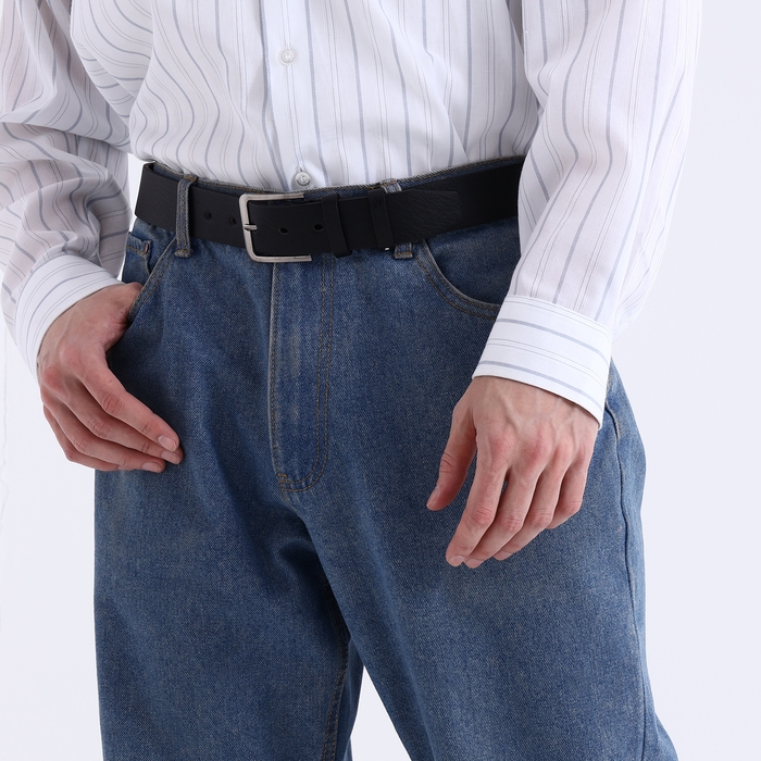 Ремень мужской, ширина 4 см, винт, пряжка металл, цвет чёрный Ремень мужской, ширина 4 см, винт, пряжка металл, цвет чёрный