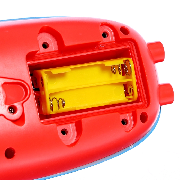 Детский фонтанчик для ванны «Зверята на кораблике», 3 насадки, работает от батареек