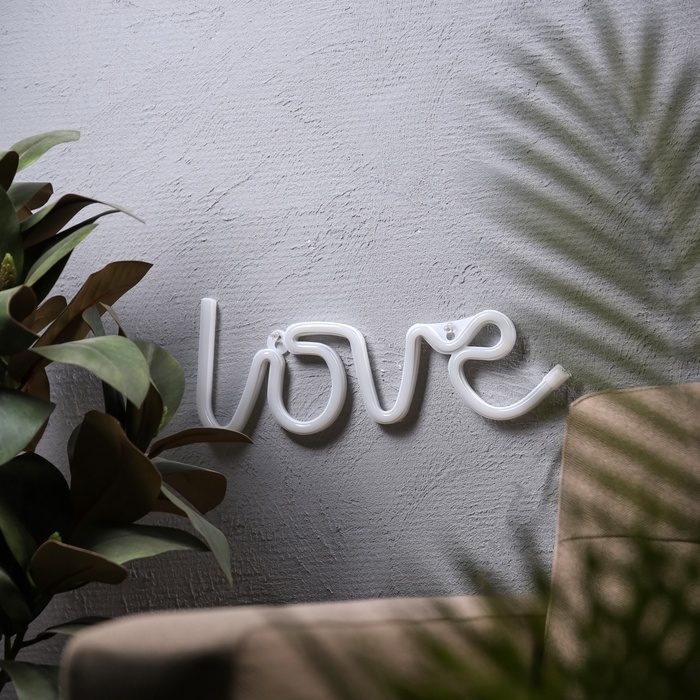 Неоновая вывеска «Любовь» 35 x 13 см, батарейки AAx3 (нет в комплекте) + USB, свечение красное