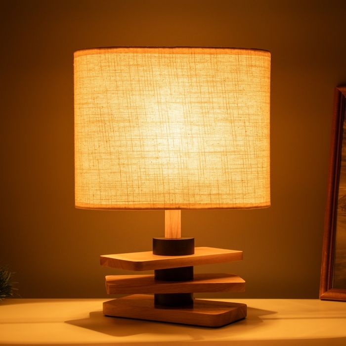 Лампа настольная Лампа настольная "Картер" 1х40Вт Е27 светлое дерево 12х25х33,5см