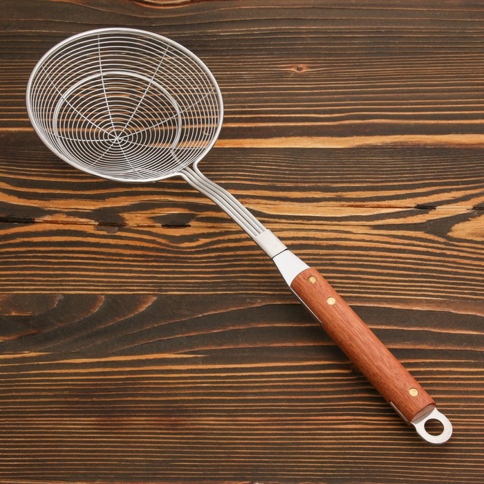 Дуршлаг-сито с деревянной ручкой 39см Дуршлаг-сито с деревянной ручкой 39см