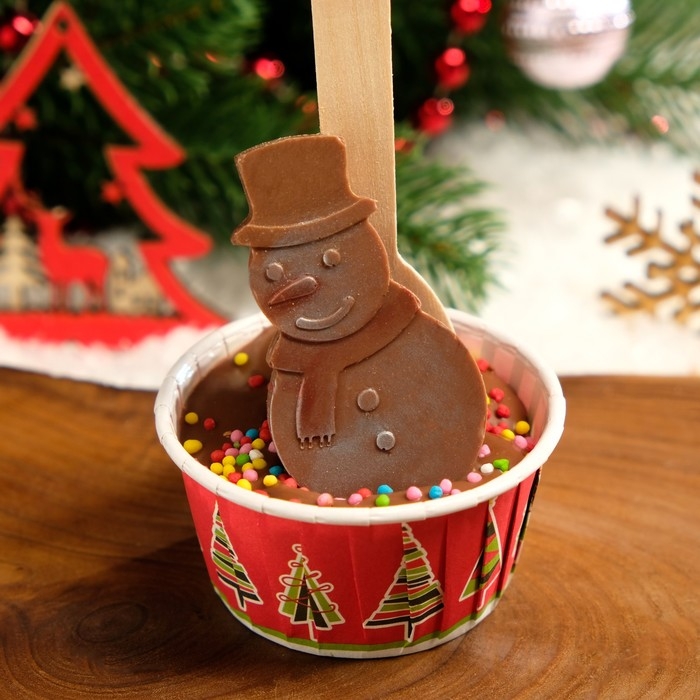 Новый год. Фигурный шоколад Новый год. Фигурный шоколад "Горячий шоколад с маршмеллоу "Снеговик", 65 г