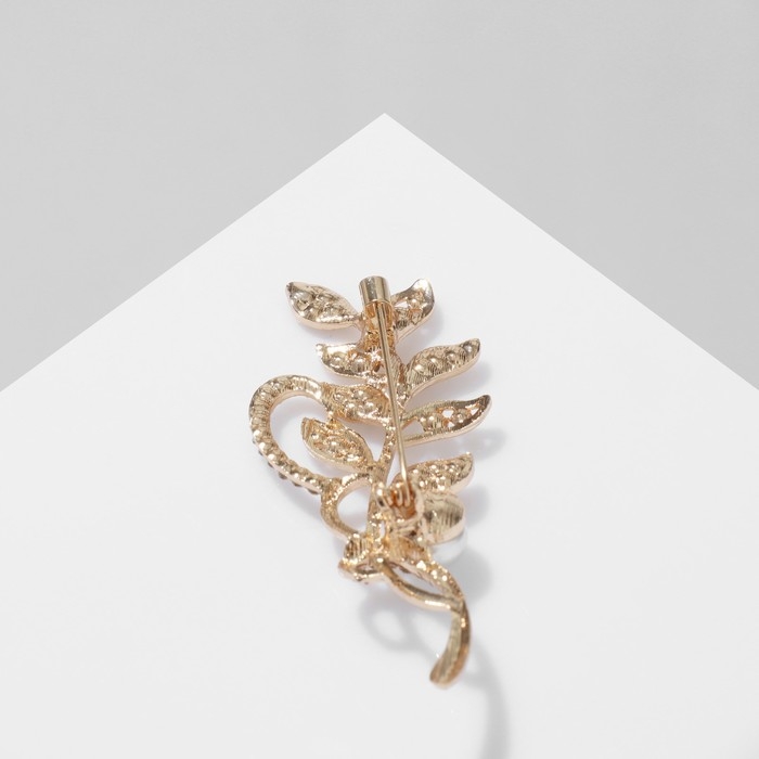 Брошь «Ветвь» с жемчужиной, цвет белый в золоте Брошь «Ветвь» с жемчужиной, цвет белый в золоте