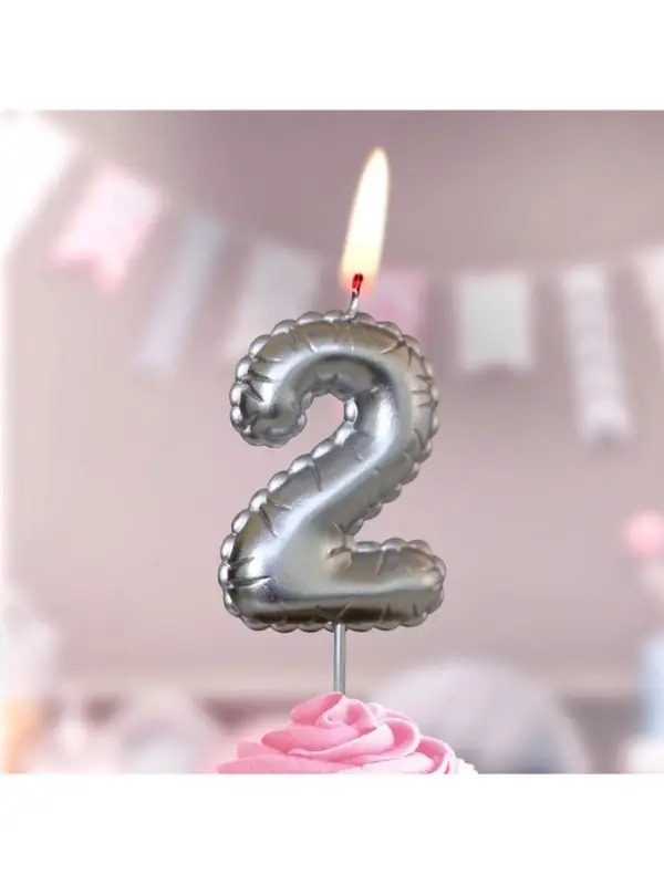 Свеча в торт на шпажке "Воздушая цифра", цифра "2", серебро