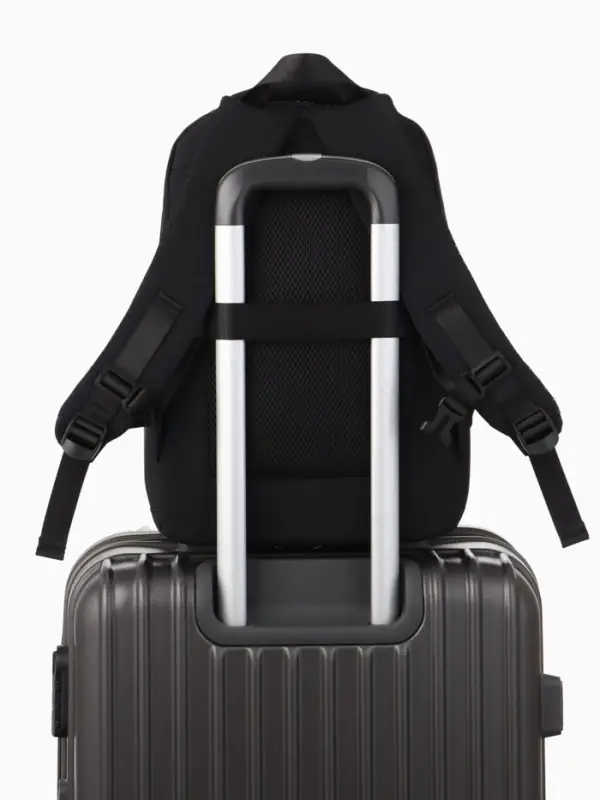 Рюкзак, 2 отделения, 3 кармана, водонепроницаемое дно, 27&times;13&times;38.5 см, чёрный