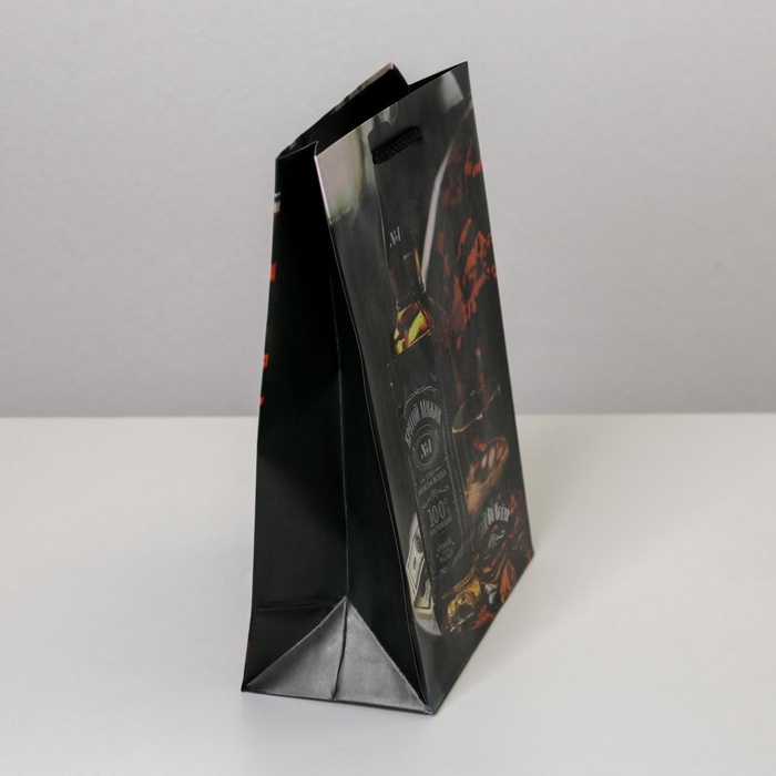 Пакет подарочный ламинированный, упаковка, «Крутой мужик», MS 18 х 23 х 8 см Пакет подарочный ламинированный, упаковка, «Крутой мужик», MS 18 х 23 х 8 см