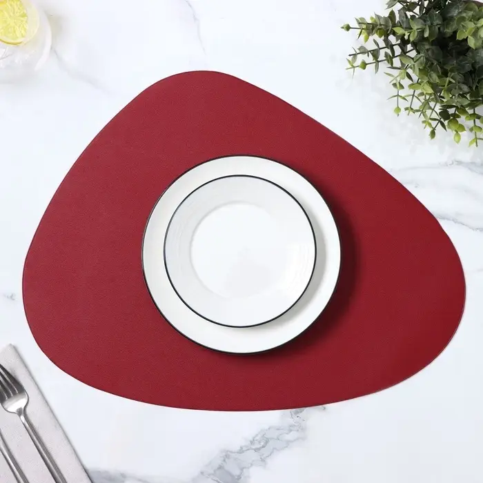 Салфетка сервировочная на стол Доляна &laquo;Тэм&raquo;, 45&times;35 см, красная