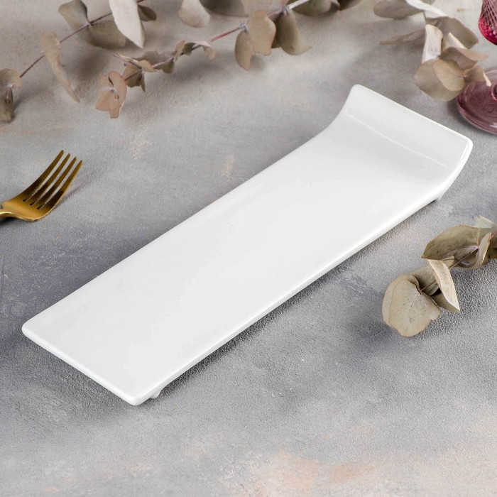 Блюдо фарфоровое Wilmax, 30,5×9,5 см, цвет белый Блюдо фарфоровое Wilmax, 30,5×9,5 см, цвет белый
