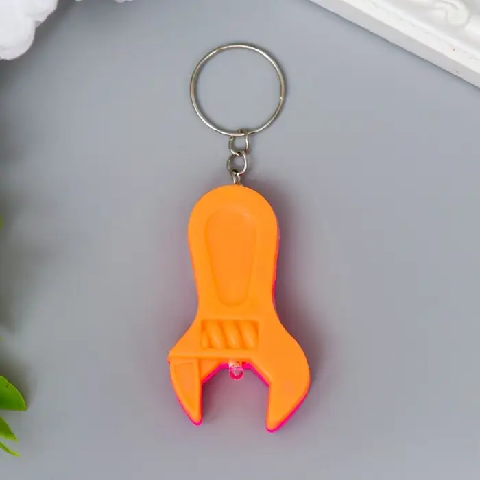 Фонарик брелок для ключей на кольце «Инструмент», 5×3.4×1.2 см, МИКС Фонарик брелок для ключей на кольце «Инструмент», 5×3.4×1.2 см, МИКС