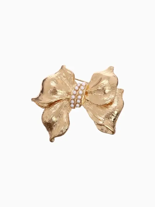 Брошь &laquo;Бант&raquo;, с жемчужной лентой, белая в золоте