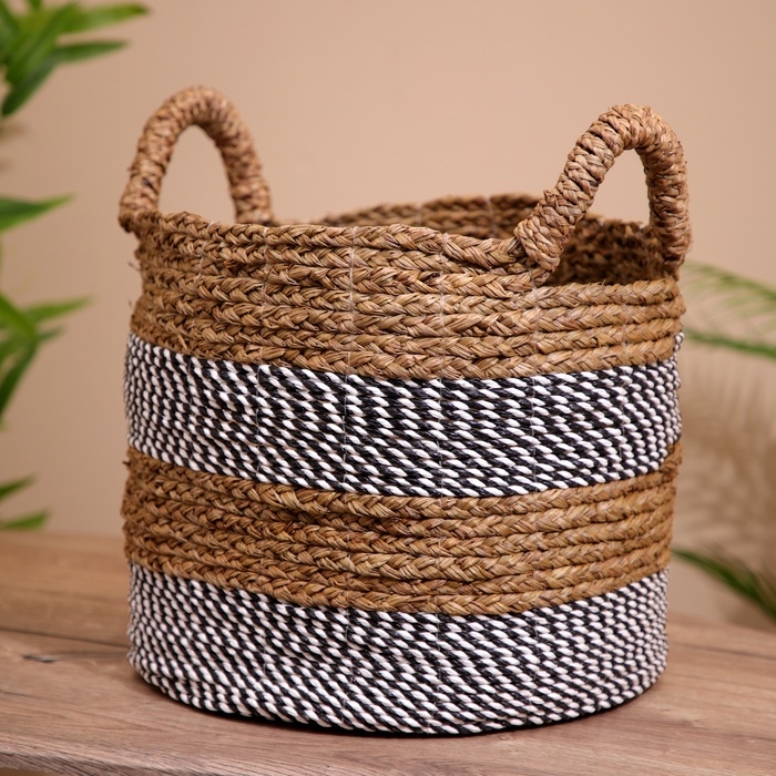 Корзина плетёная 35х35х40 см Корзина плетёная 35х35х40 см