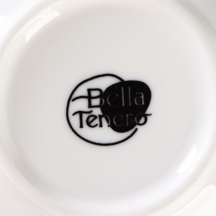 Супница фарфоровая с ложкой на бамбуковой подставке BellaTenero, 450 мл, 15×11,5×7,5 см, цвет белый Супница фарфоровая с ложкой на бамбуковой подставке BellaTenero, 450 мл, 15×11,5×7,5 см, цвет белый