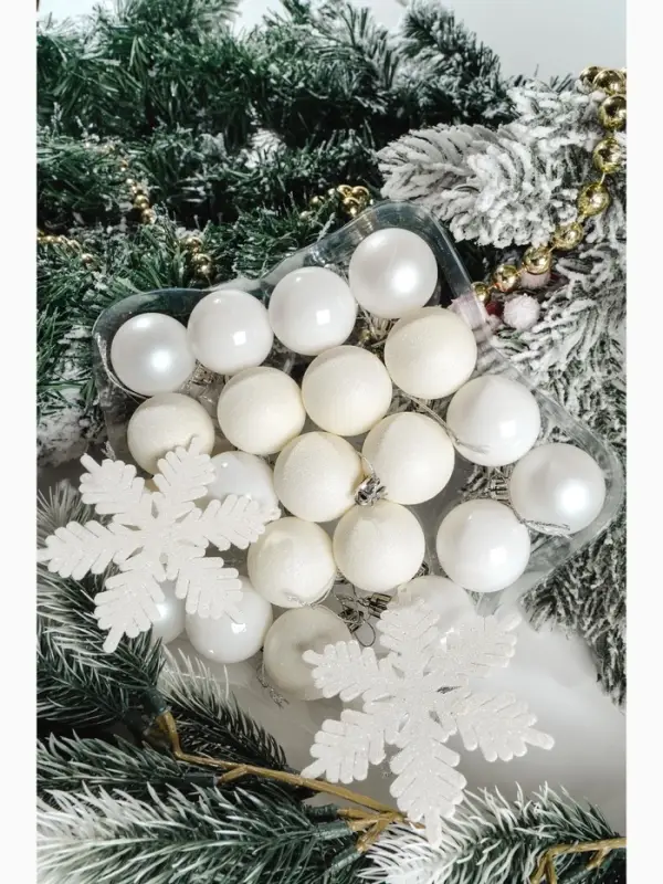 Ёлочные игрушки &laquo;Снежинка&raquo;, новогодние, набор 24 шт., серебро/белый