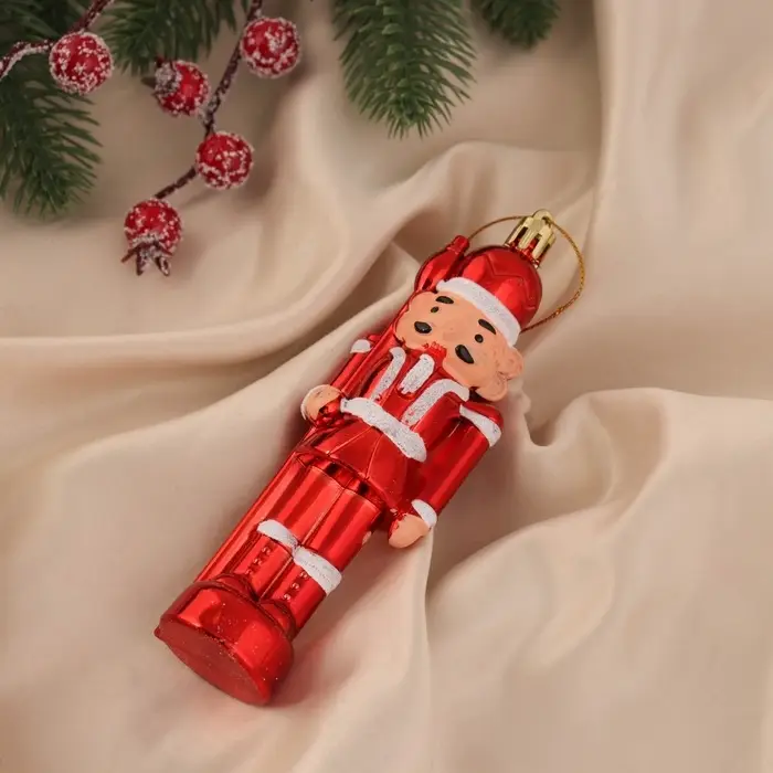 Ёлочные игрушки 2 шт. «Зимнее волшебство. Щелкунчик» пластик,14×3 см, бело-красный Ёлочные игрушки 2 шт. «Зимнее волшебство. Щелкунчик» пластик,14×3 см, бело-красный