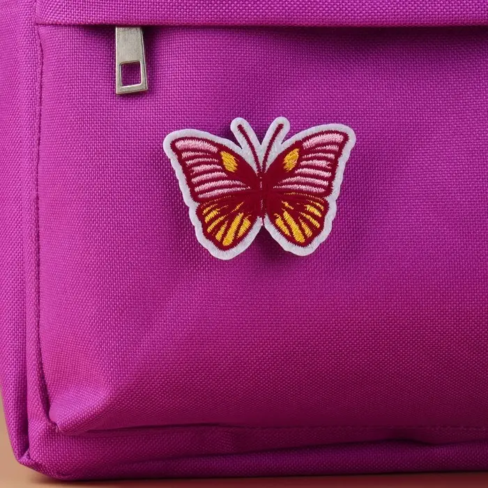 Аппликация «Бабочка», на липучке, с клеевой основой, 5.6×4.2 см