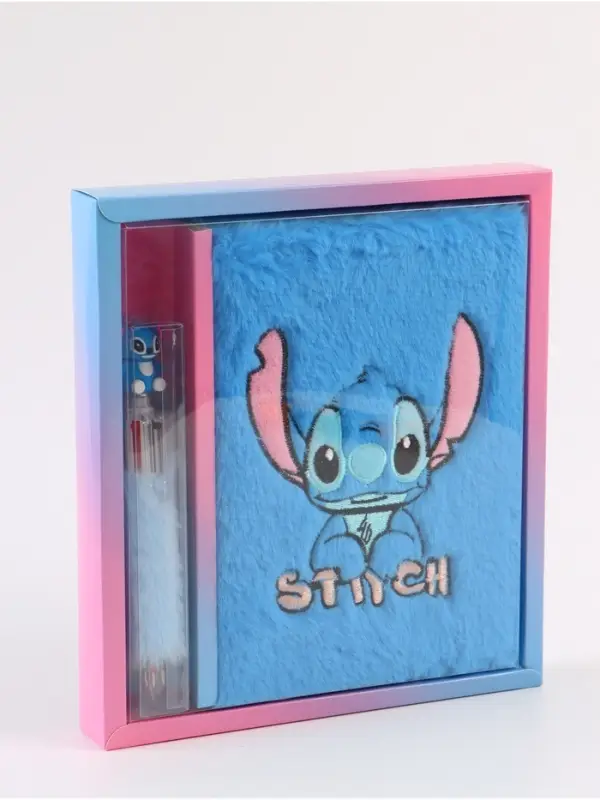 Пушистый блокнот и ручка многоцветная Стич, голубой Пушистый блокнот и ручка многоцветная Стич, голубой