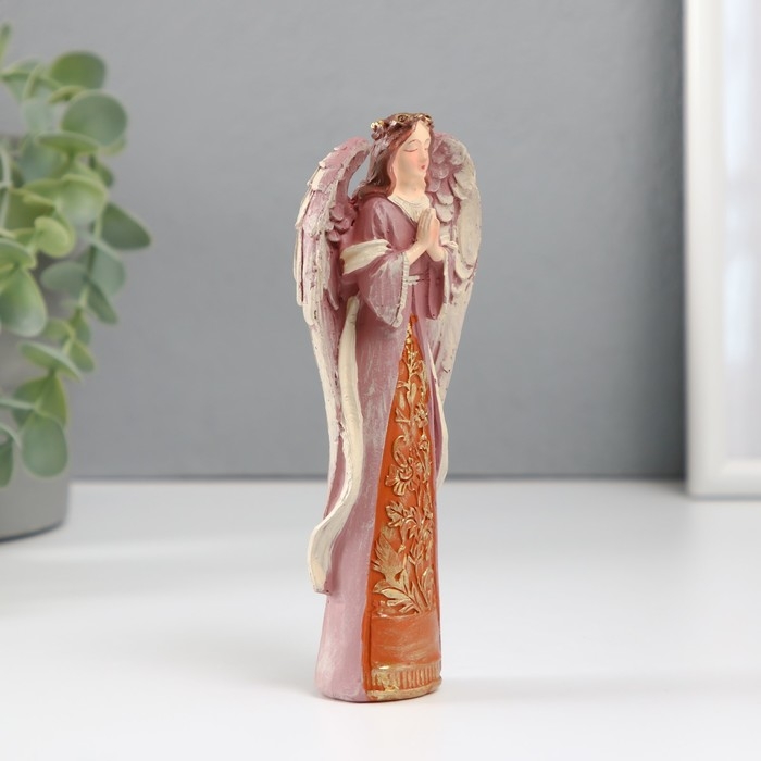 Сувенир полистоун Сувенир полистоун "Девушка-ангел с золотым венком" темно-красный 2,7х6,5х14,7 см