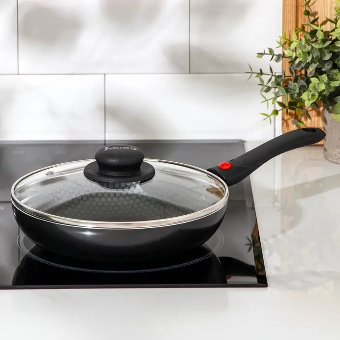 Сковорода Forever, d=22 см, съёмная ручка, стеклянная крышка, антипригарное покрытие, алюминий, чёрная