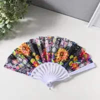 Веер складной &laquo;Подсолнухи и мехенди&raquo;, 22.5 см