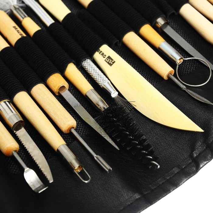 Набор инстр для лепки и модел BRAUBERG ART CLASSIC 30 шт в скрутке Набор инстр для лепки и модел BRAUBERG ART CLASSIC 30 шт в скрутке