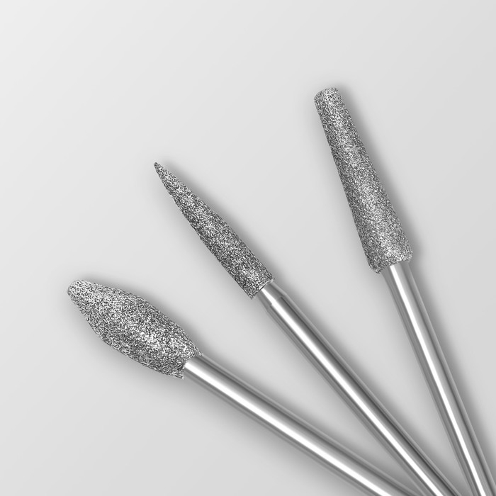 Фрезы с алмазным напылением, с насадками для педикюра, в пластиковом органайзере, 12 шт Фрезы с алмазным напылением, с насадками для педикюра, в пластиковом органайзере, 12 шт