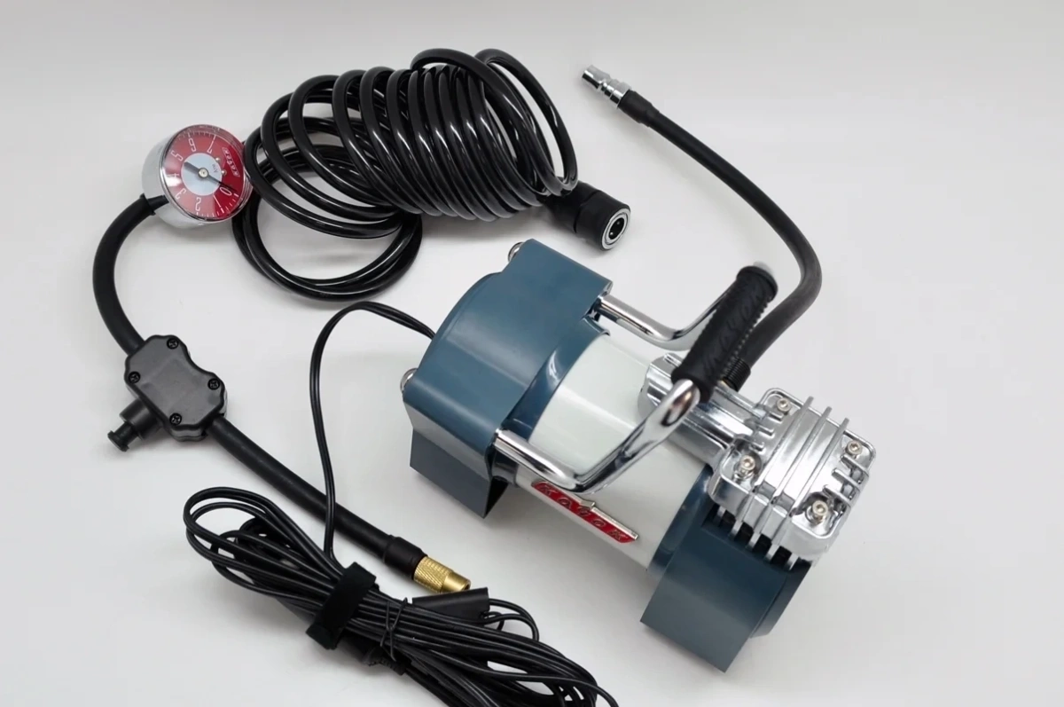 Компрессор КАЧОК K90N с витым шлангом и дефлятором