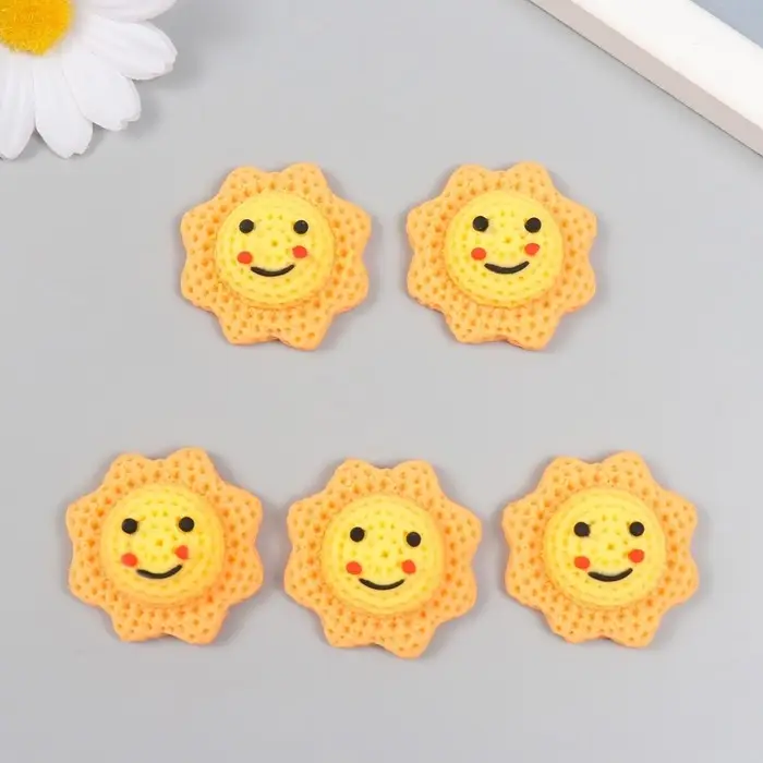 Декор для творчества пластик "Вязаное солнышко" 3,7х3,5 см