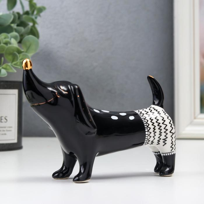 Сувенир керамика Сувенир керамика "Такса в шортах" чёрный 9,3х5,3х13,7 см