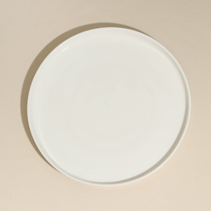 Тарелка фарфоровая Sola, d=21 см, белая Тарелка фарфоровая Sola, d=21 см, белая