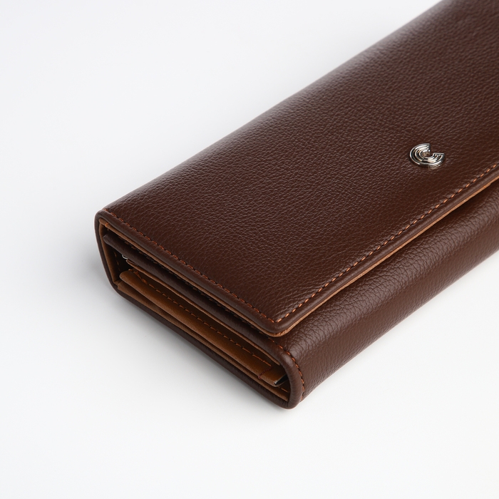 Кошелёк женский на магните, цвет коричневый Кошелёк женский на магните, цвет коричневый