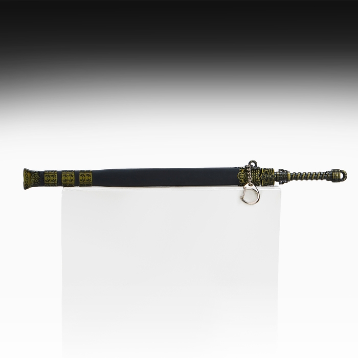 Сувенирное оружие подвесное мини Сувенирное оружие подвесное мини "Меч в стиле аниме", брелок, 28 см, чёрный с золотом