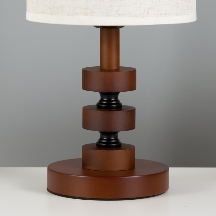 Настольная лампа Настольная лампа "Араз" E27 40Вт бордовый 16х16х36 см RISALUX